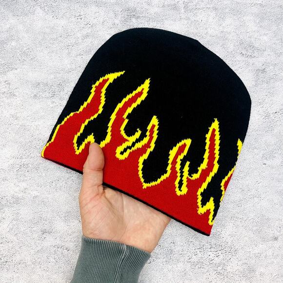 grunge gothic punk flame black and red beanie - Picture 2 of 5